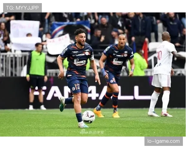 兰斯中场掌控节奏，球队攻势如潮引关注