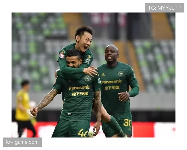 蔡斯·卡利什稳扎稳打引领团队逆转取胜