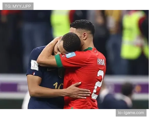 阿什拉夫在巴黎的前景展望：机遇与挑战共存，表现备受瞩目