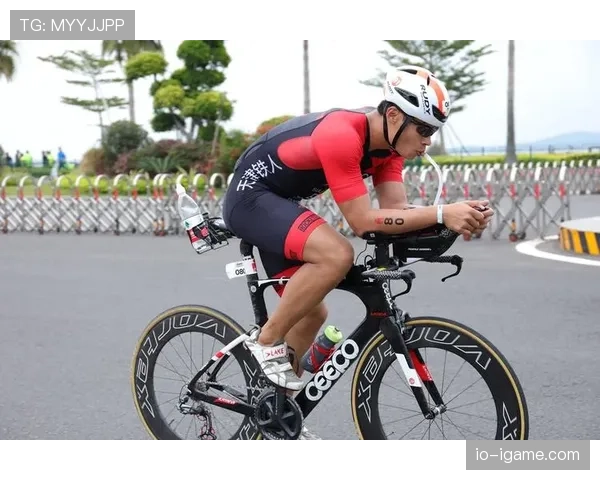 霍村防守体系全面升级，后防线稳步提升剑指联赛冠军